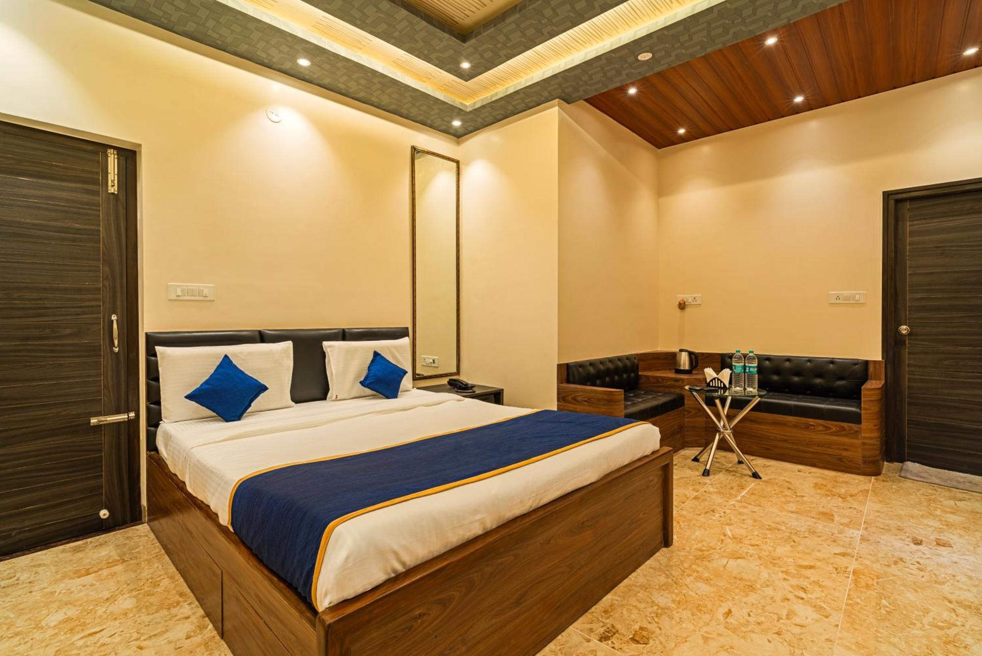 The Venue By Seasons Suites- Dod Ballāpur Exteriör bild