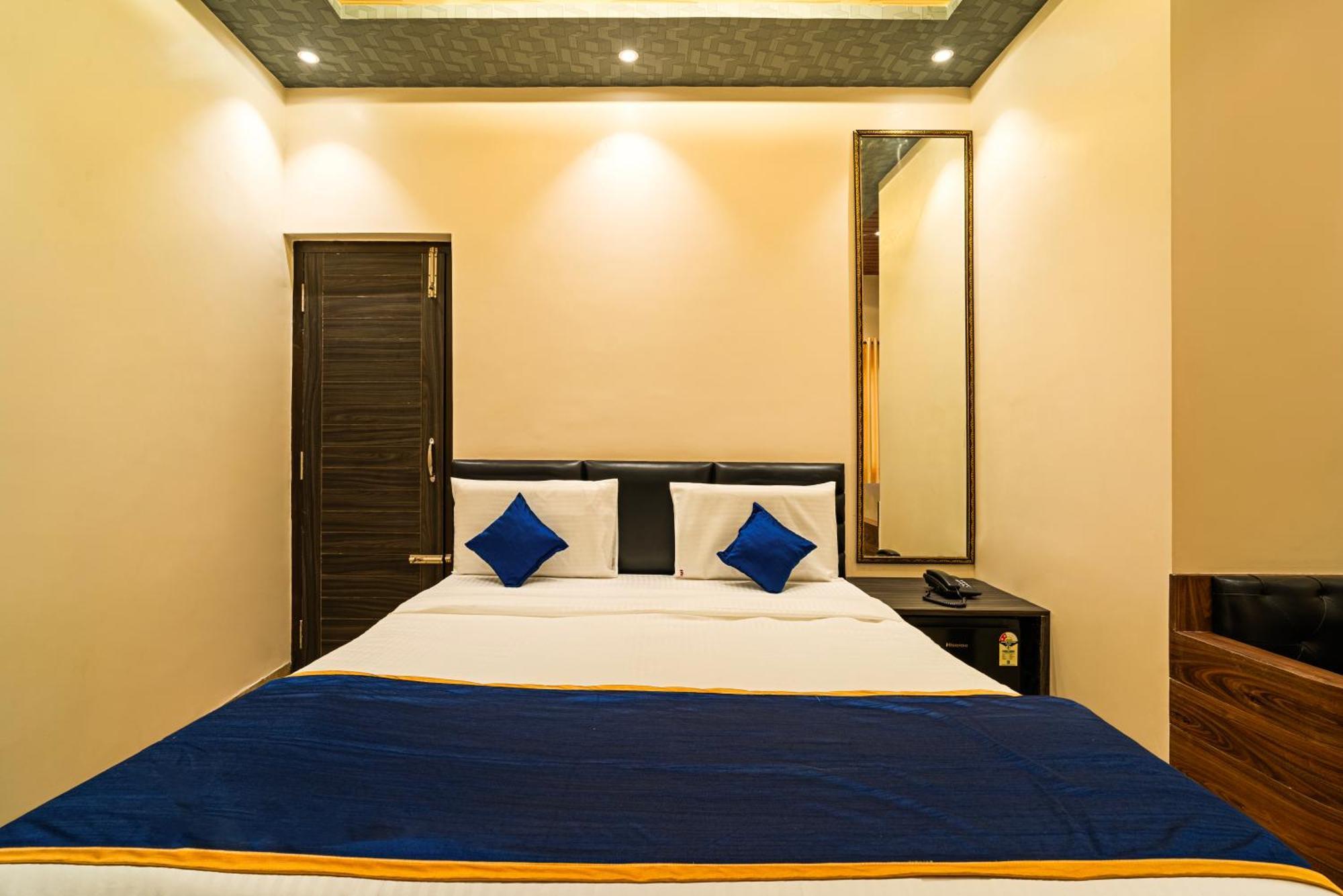 The Venue By Seasons Suites- Dod Ballāpur Exteriör bild