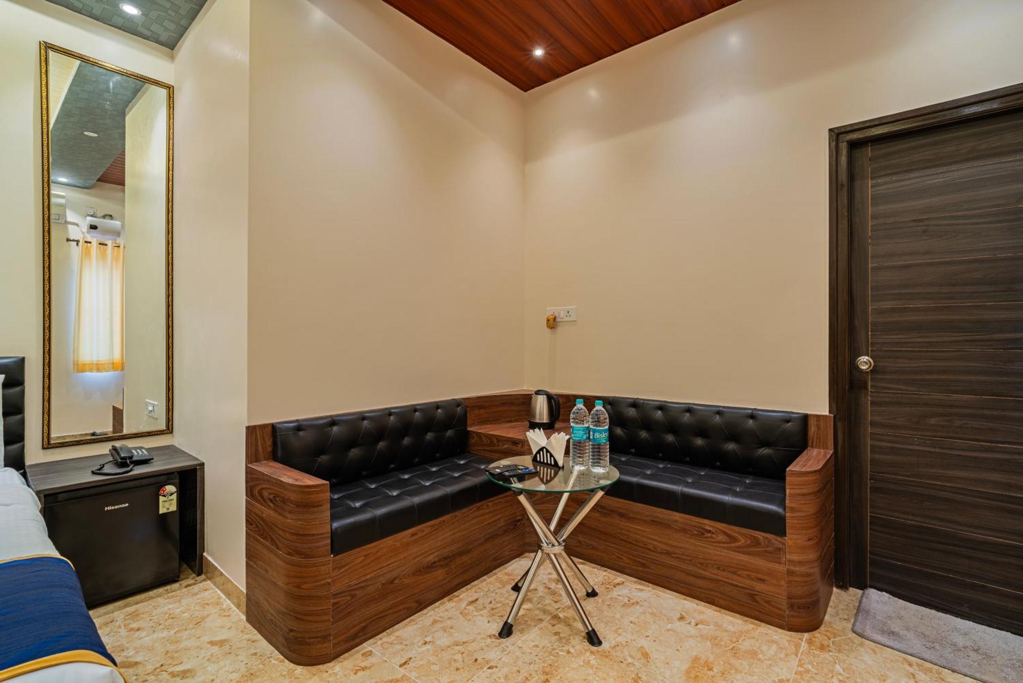 The Venue By Seasons Suites- Dod Ballāpur Exteriör bild